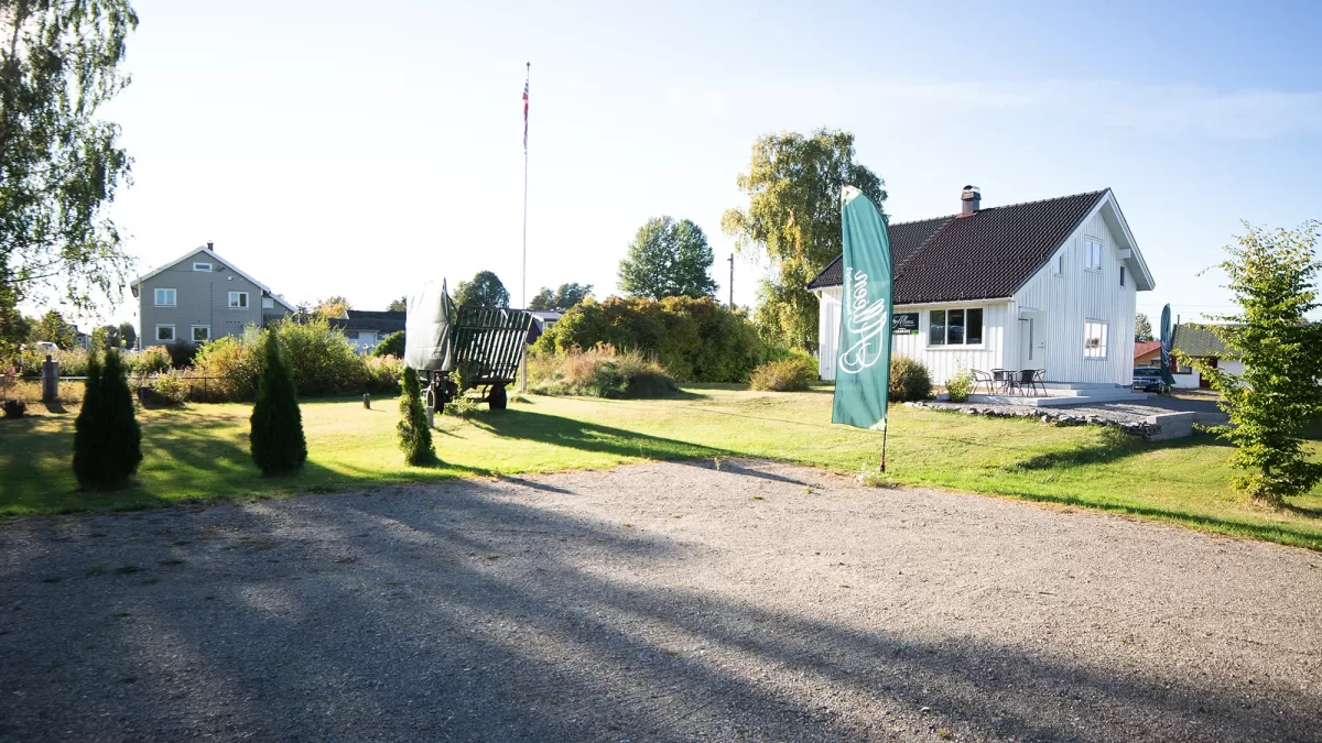 Alléen Begravelsesbyrå avdeling Nes Opaker